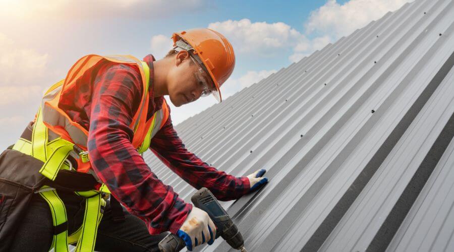 Professional Emergency Roof Repairs services in Greene, RI